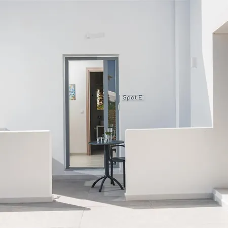 Bedspot Apartments Paros Naousa  Room photo