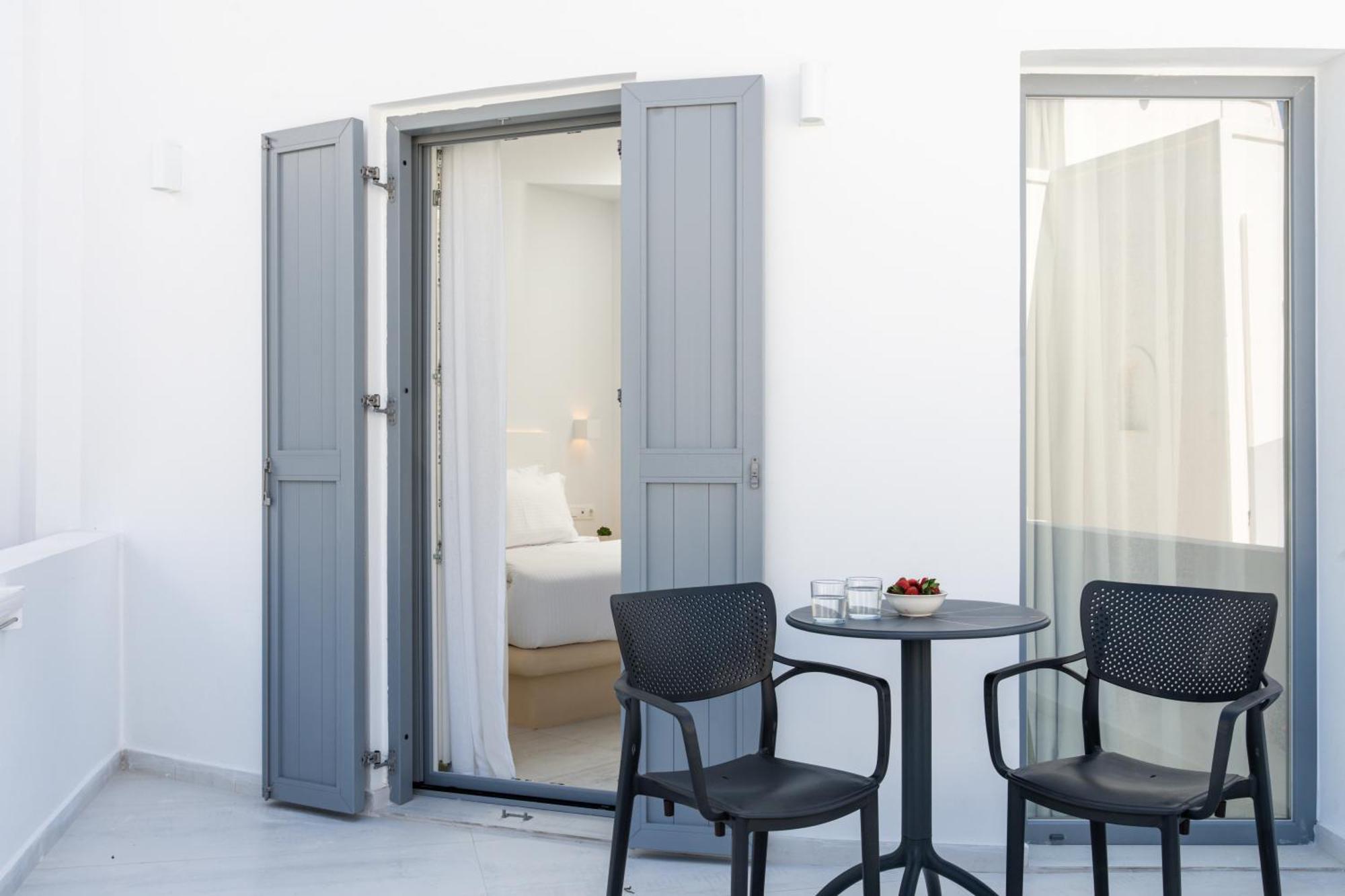Bedspot Paros Naousa (Paros)